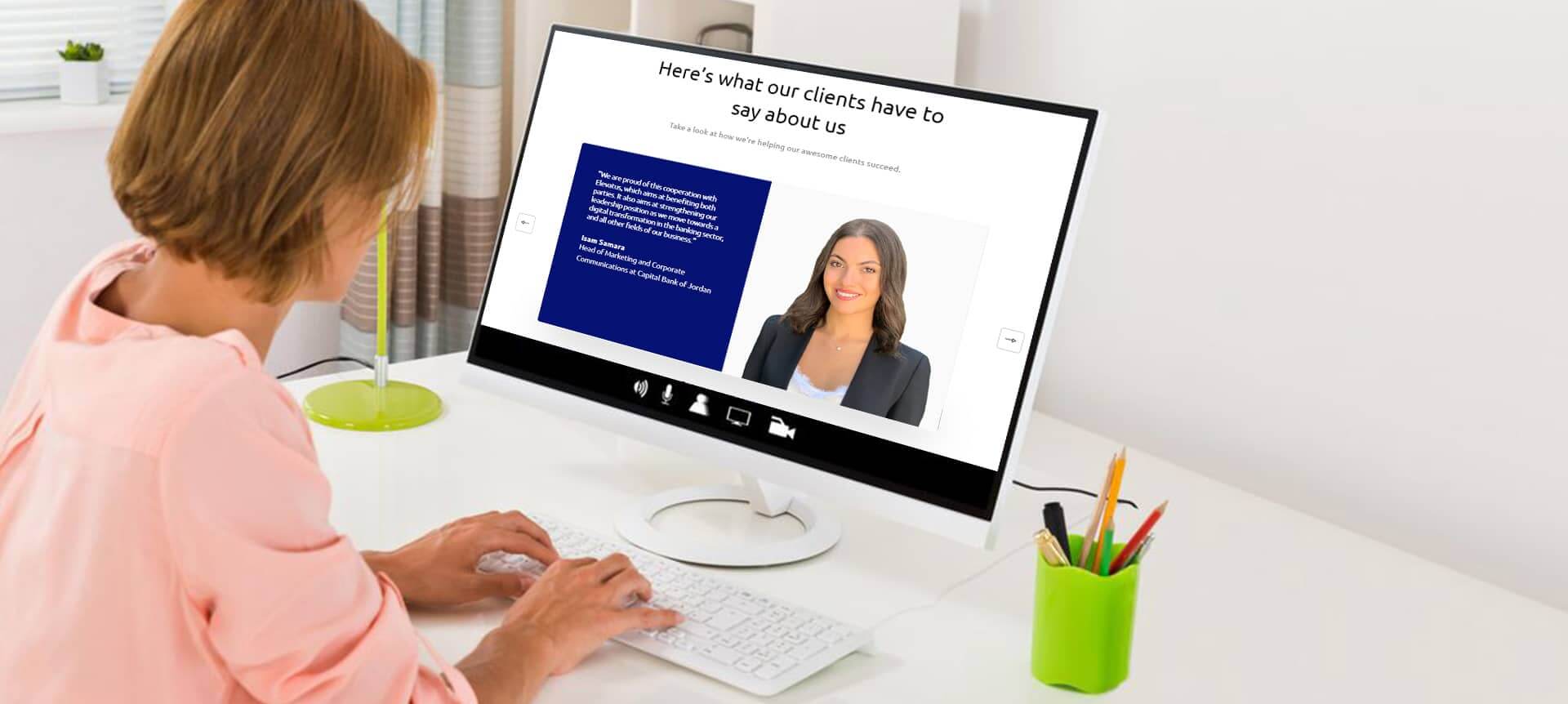 A recruiter updating the career page on the recruitment software EVA-REC