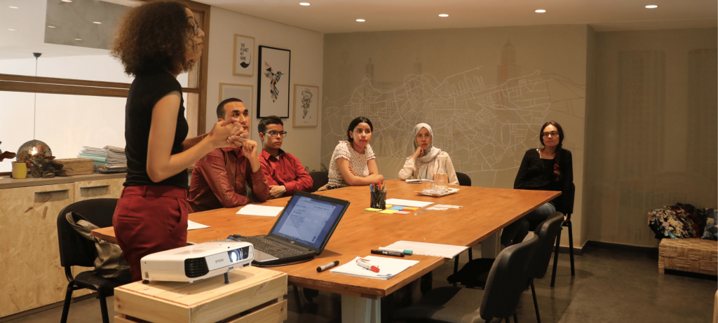 Woman in HR explaining the importance of great onboarding experience 