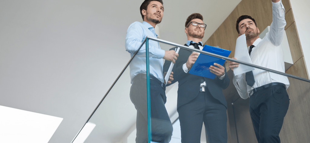 5 Actionable AI-Enabled Tricks to Make Seasonal Hiring a Breeze | Elevatus Team discussing the pros of seasonal hiring