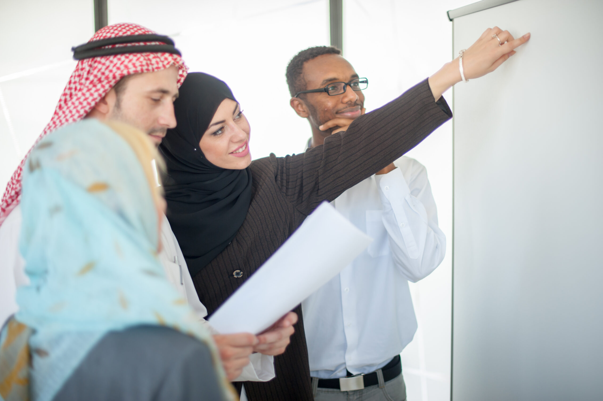 تأهيل وتدريب العاملين