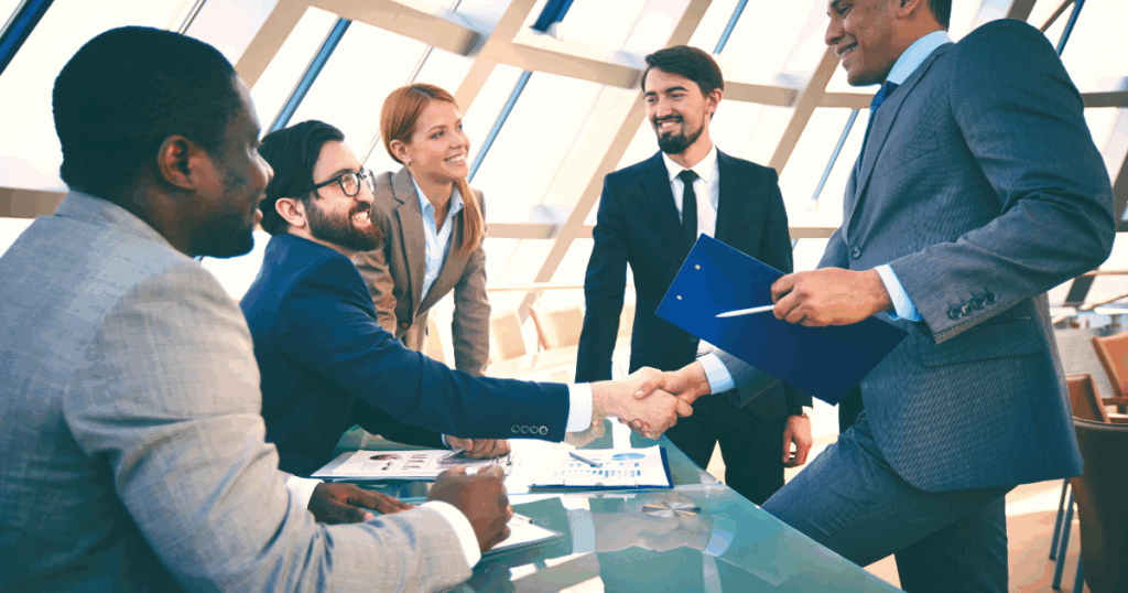 An image of employees adapting to new platforms during automation and digital transformation.