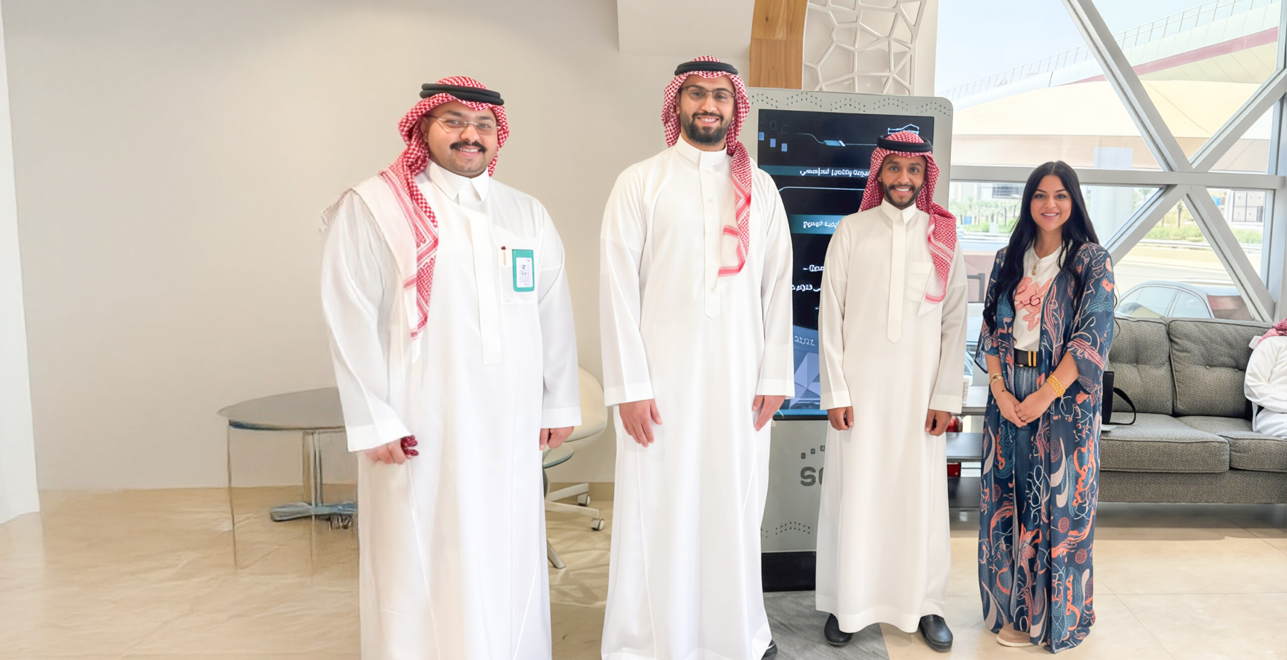 إليفاتوس ومعهد سيز