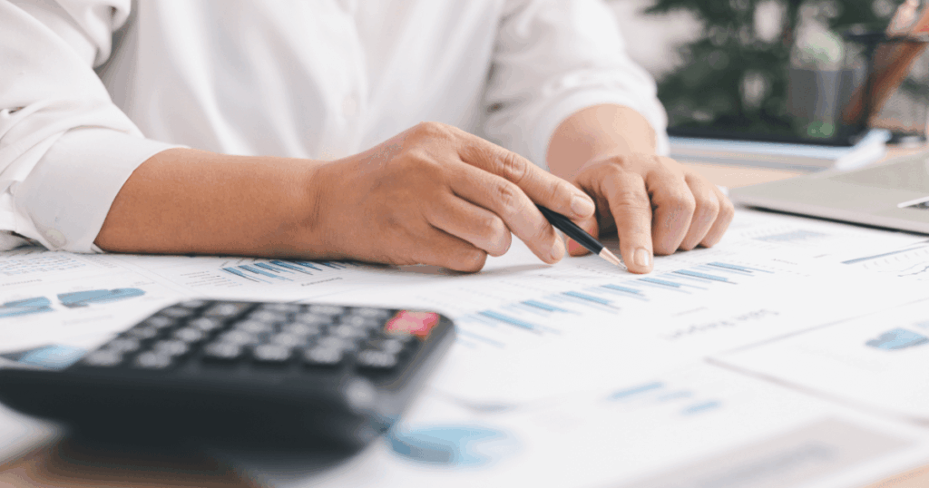 An image of AI agents adapting to your organization's unique hiring DNA and preferences
